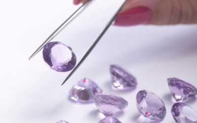 The Art of Choosing Your Perfect Gemstone: A Comprehensive Guide