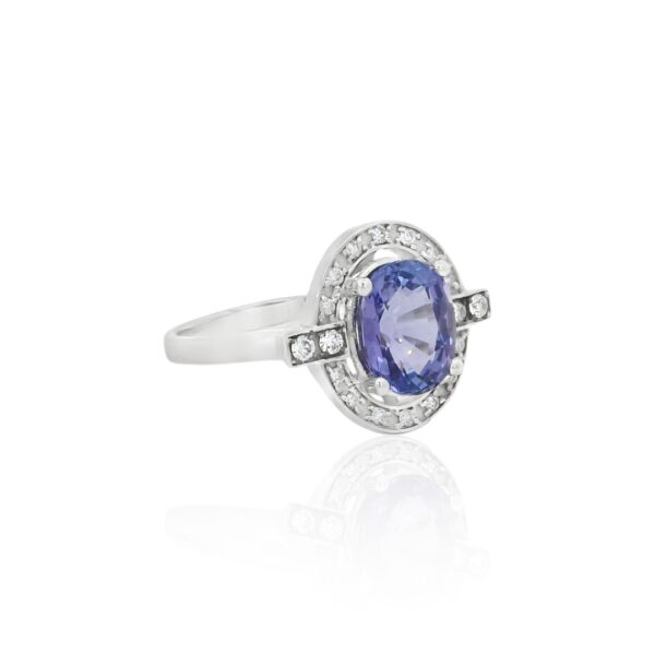 Tanzanite & Diamond Ring - Image 3